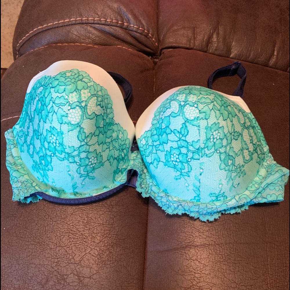 Victoria’s Secret Bra